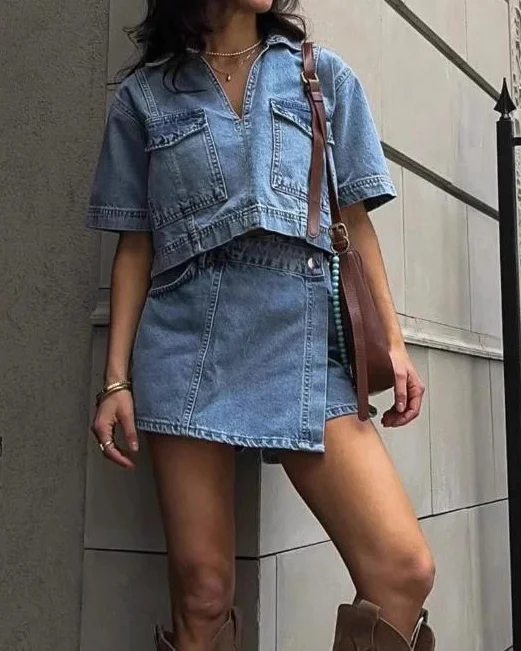 V-neck Short-sleeved Top and Denim Culottes Two-piece Set