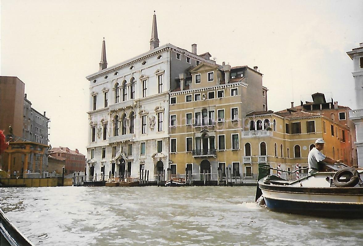 Venice Italy FOUND Photo Poster painting Color ON THE WATER Original Snapshot VINTAGE 012 22 ZZ