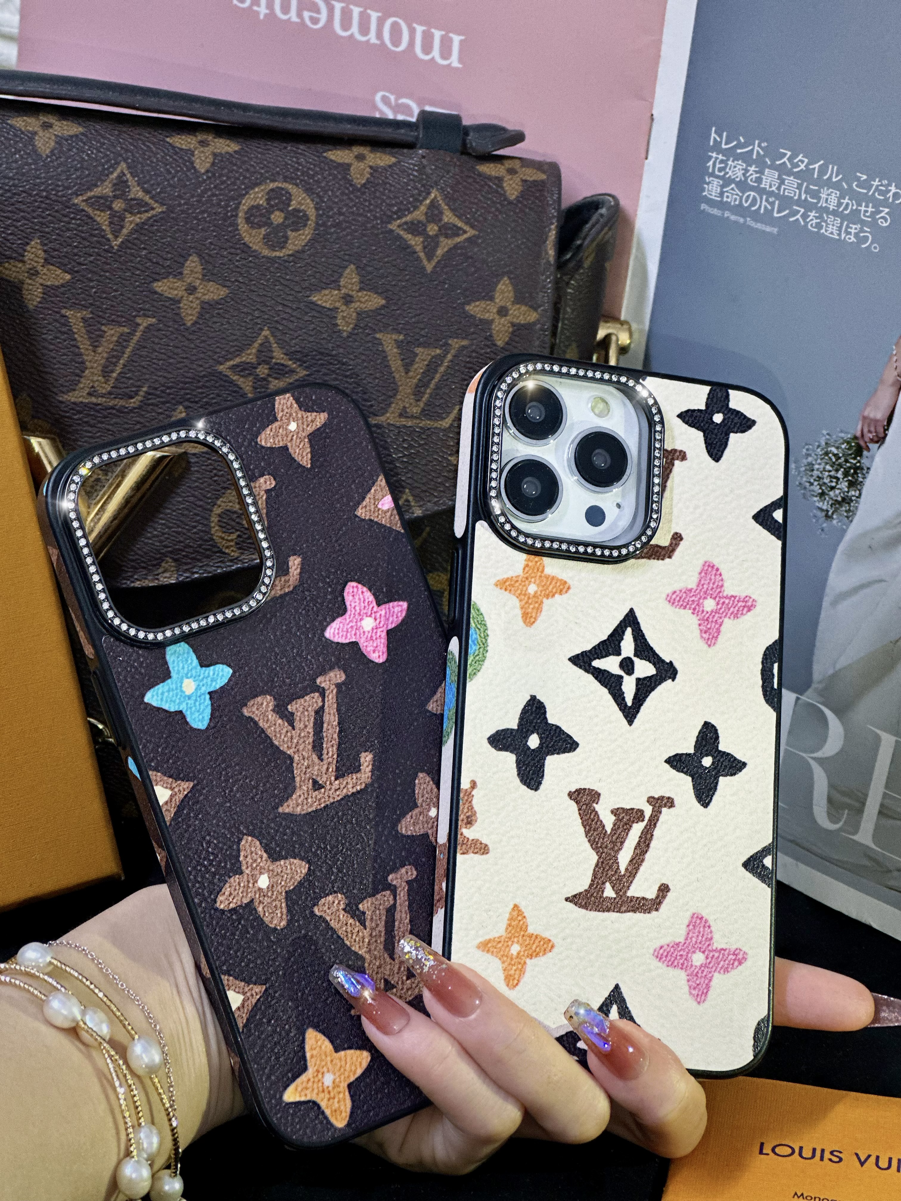LV Sparkling Diamond Monogram Apple Elegant Protective Phone Case