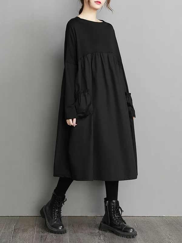 Effortless Elegance: Loose Black Midi Dress with Split-Joint and Long ...