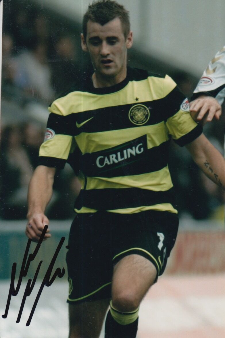 CELTIC HAND SIGNED NIALL MCGINN 6X4 Photo Poster painting.