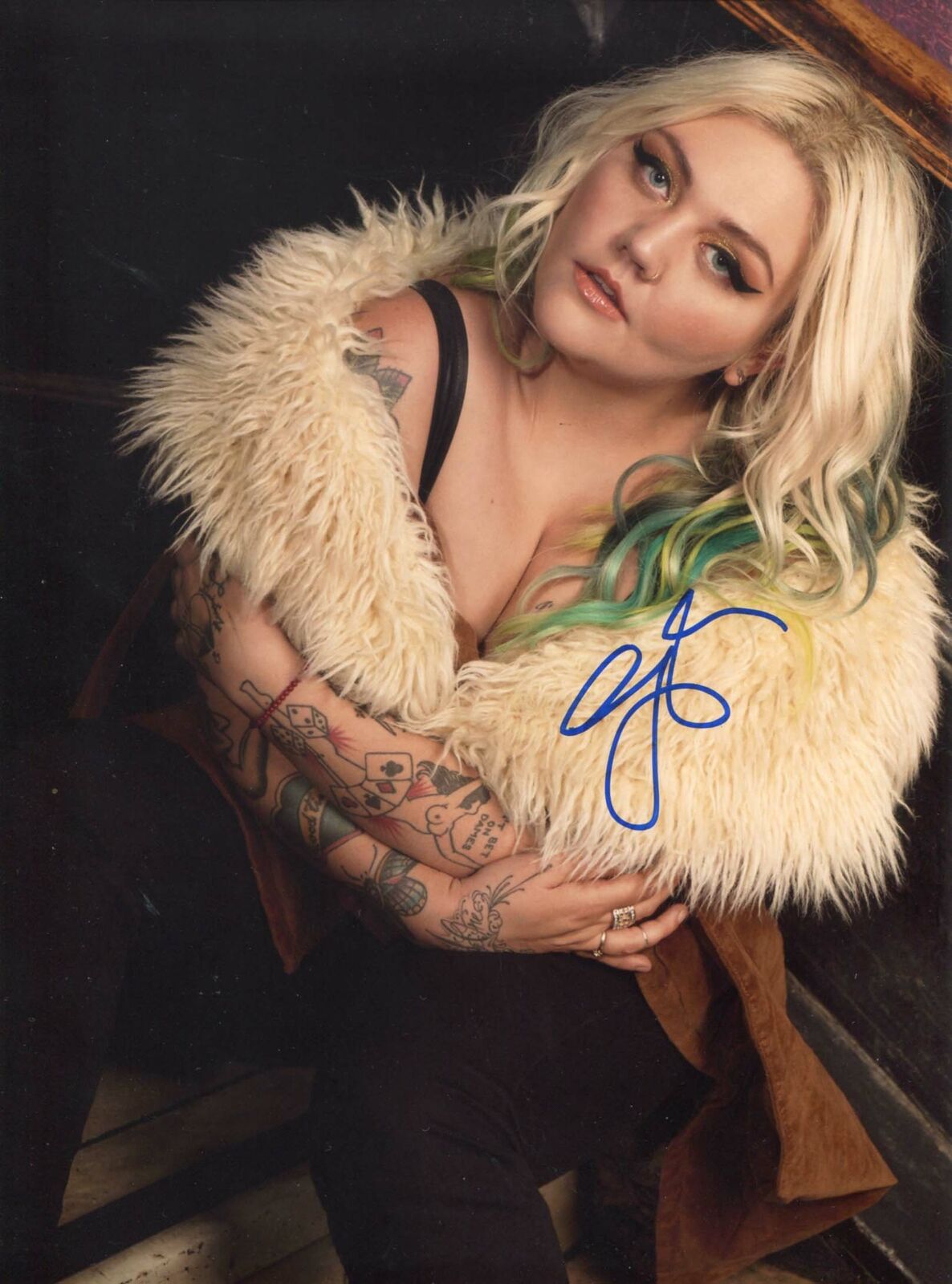 SONGWRITER Elle King autograph, In-Person signed Photo Poster painting