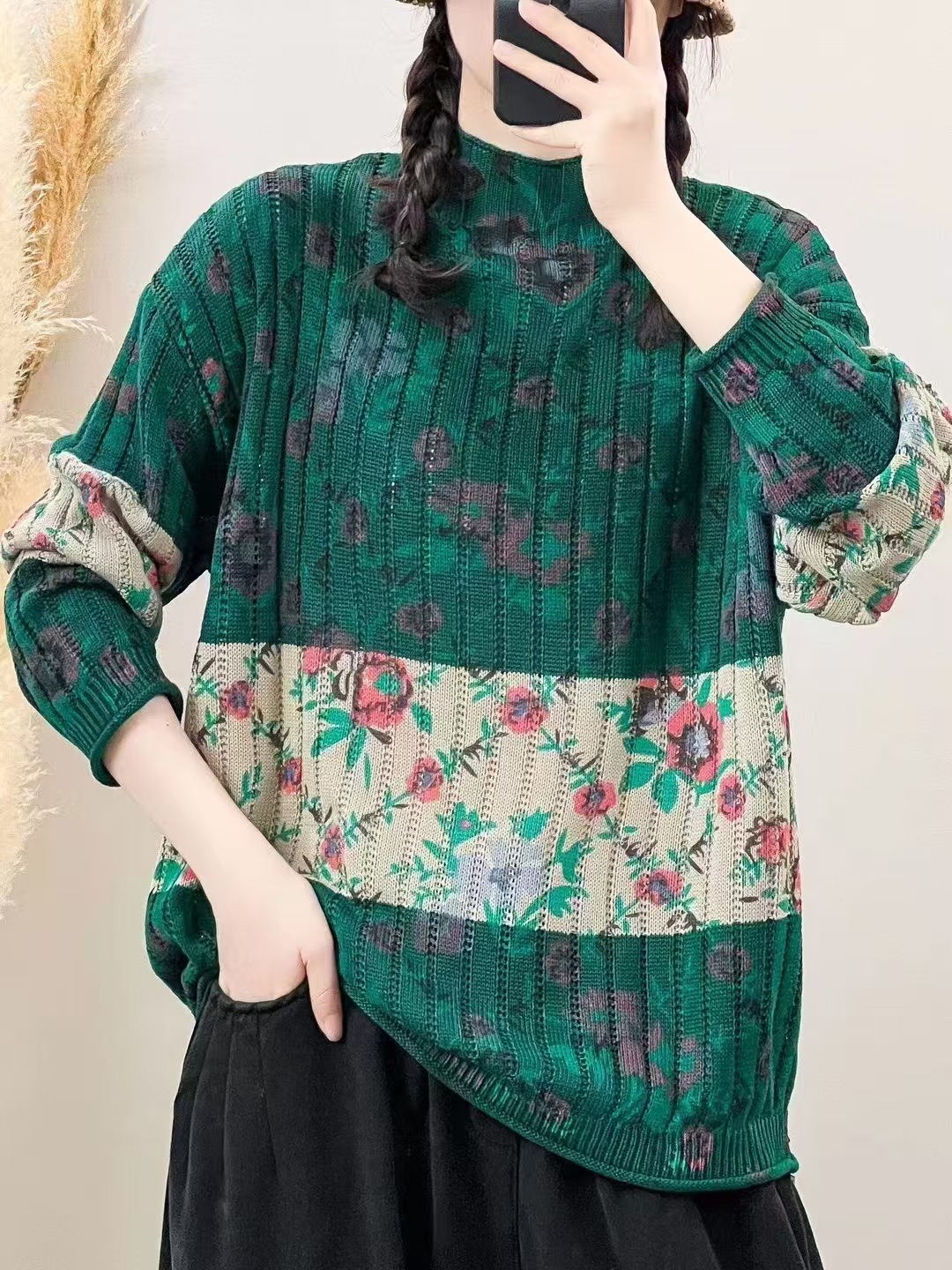 Women Long Sleeve V-neck Graphic Floral Printed Top