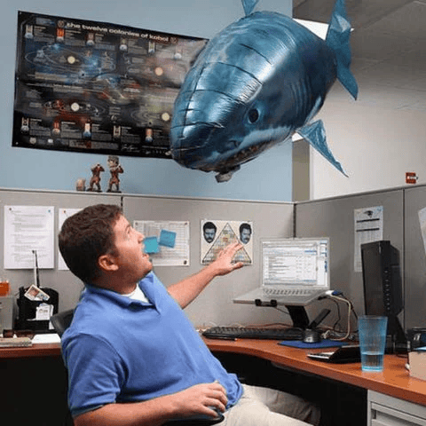 Best New Year Gifts For Kids🎁Remote Control Flying Shark