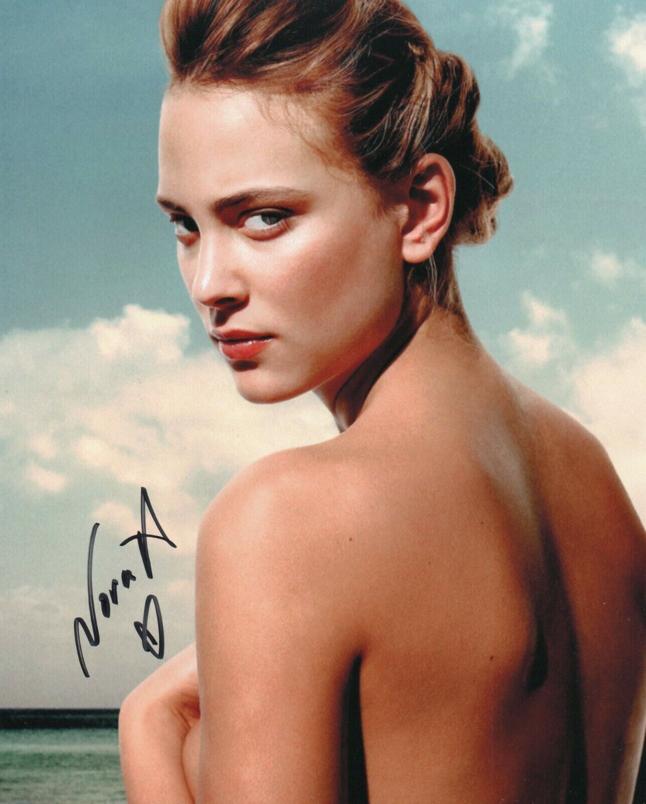 Autographed Nora Arnezeder signed 8 x 10 Photo Poster painting Really Nice