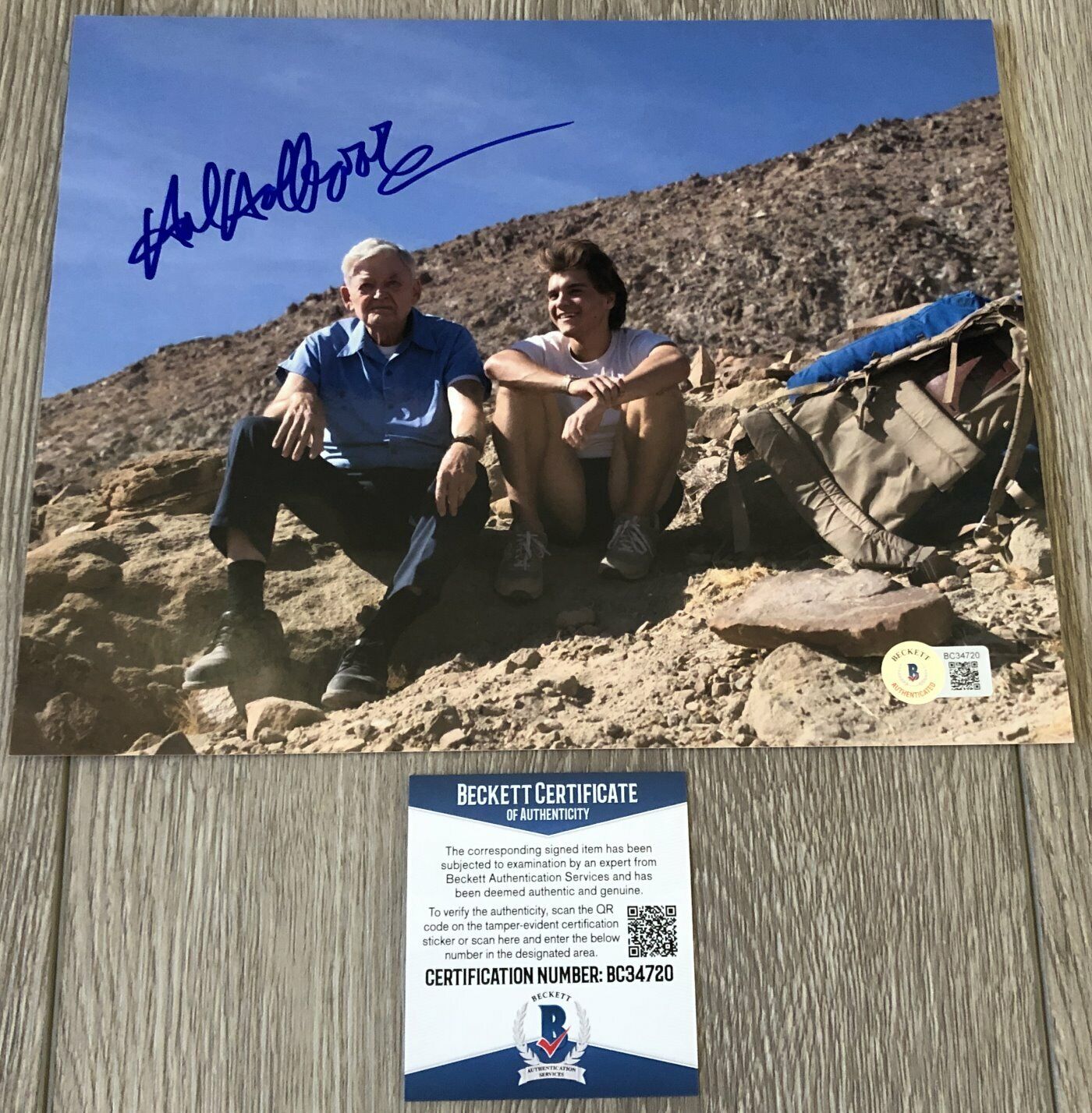 HAL HOLBROOK SIGNED AUTOGRAPH RARE INTO THE WILD 8x10 Photo Poster painting & BECKETT BAS COA