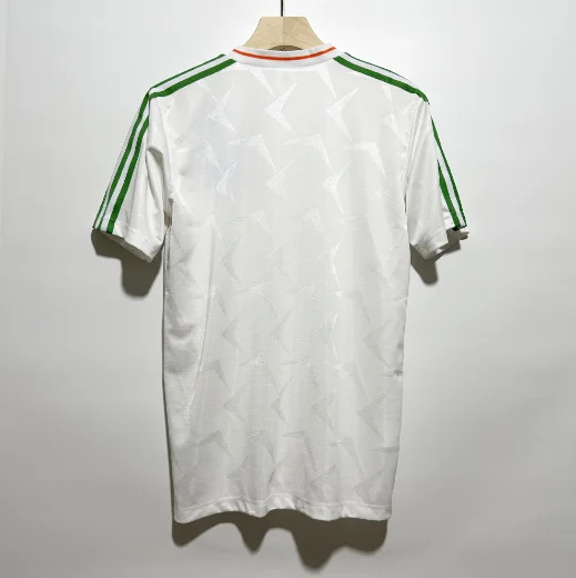 Retro 1990 Ireland Away Football Shirt Thai Quality