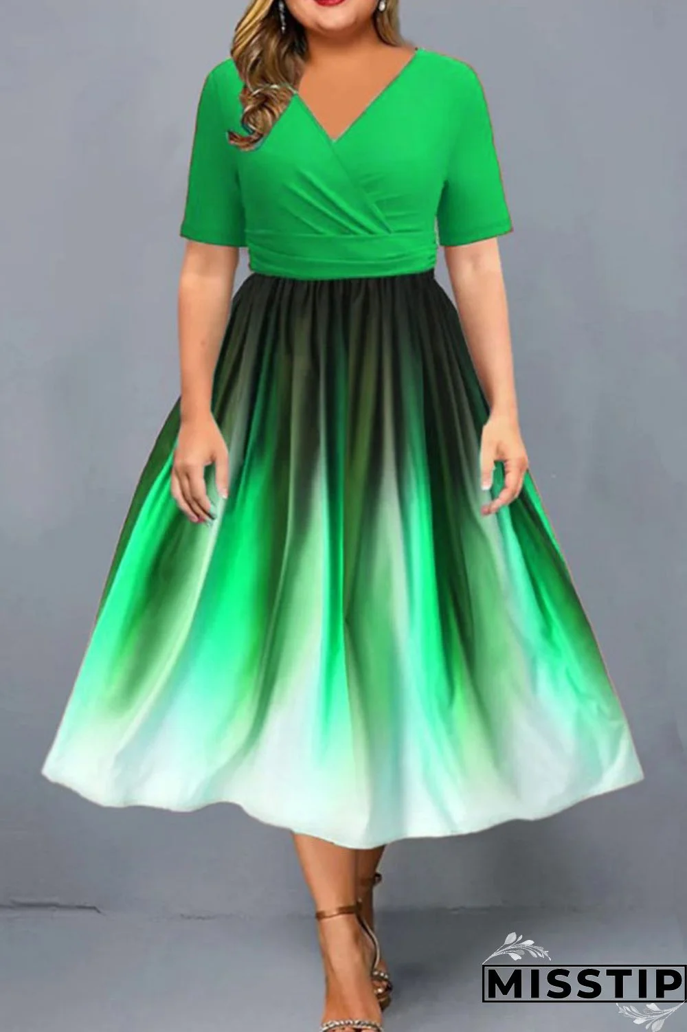 Green Elegant Gradual Change Patchwork Fold V Neck A Line Short Sleeve Dress