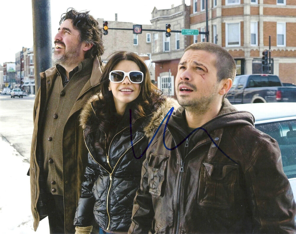 VANESSA FERLITO 'NOTHING LIKE THE HOLIDAYS' SIGNED 8X10 PICTURE 2