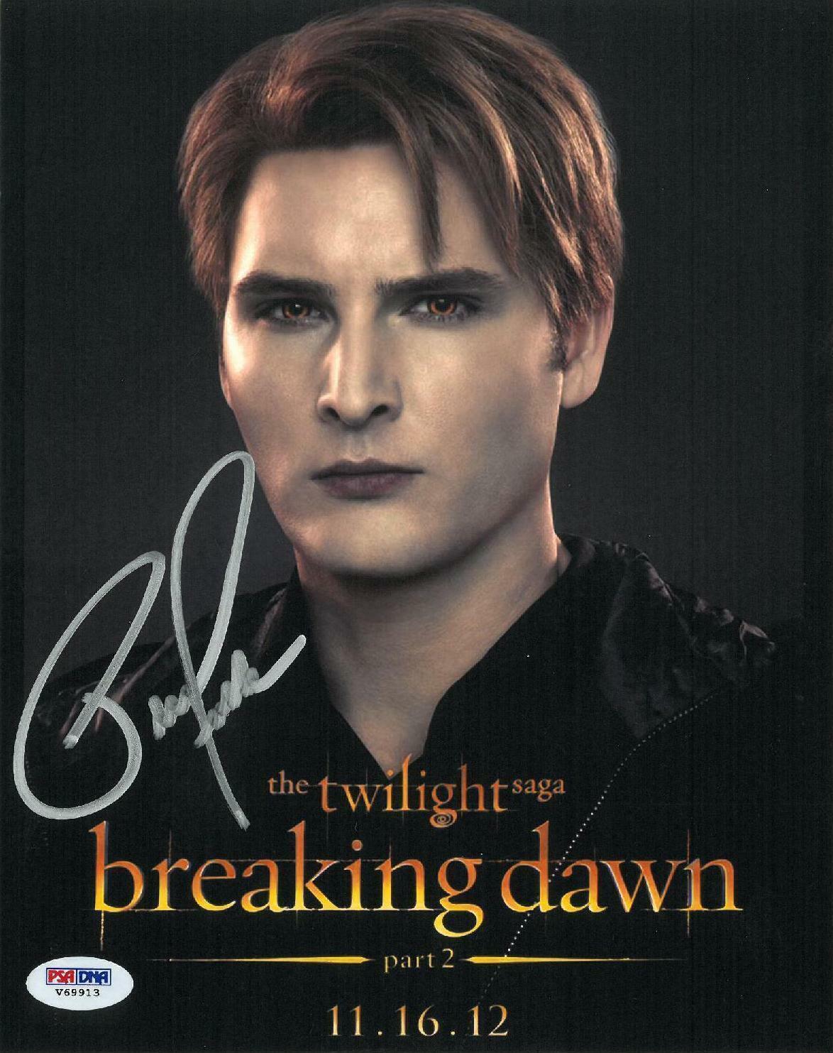 Peter Facinelli Signed Twilight Authentic Autographed 8x10 Photo Poster painting PSA/DNA #V69913