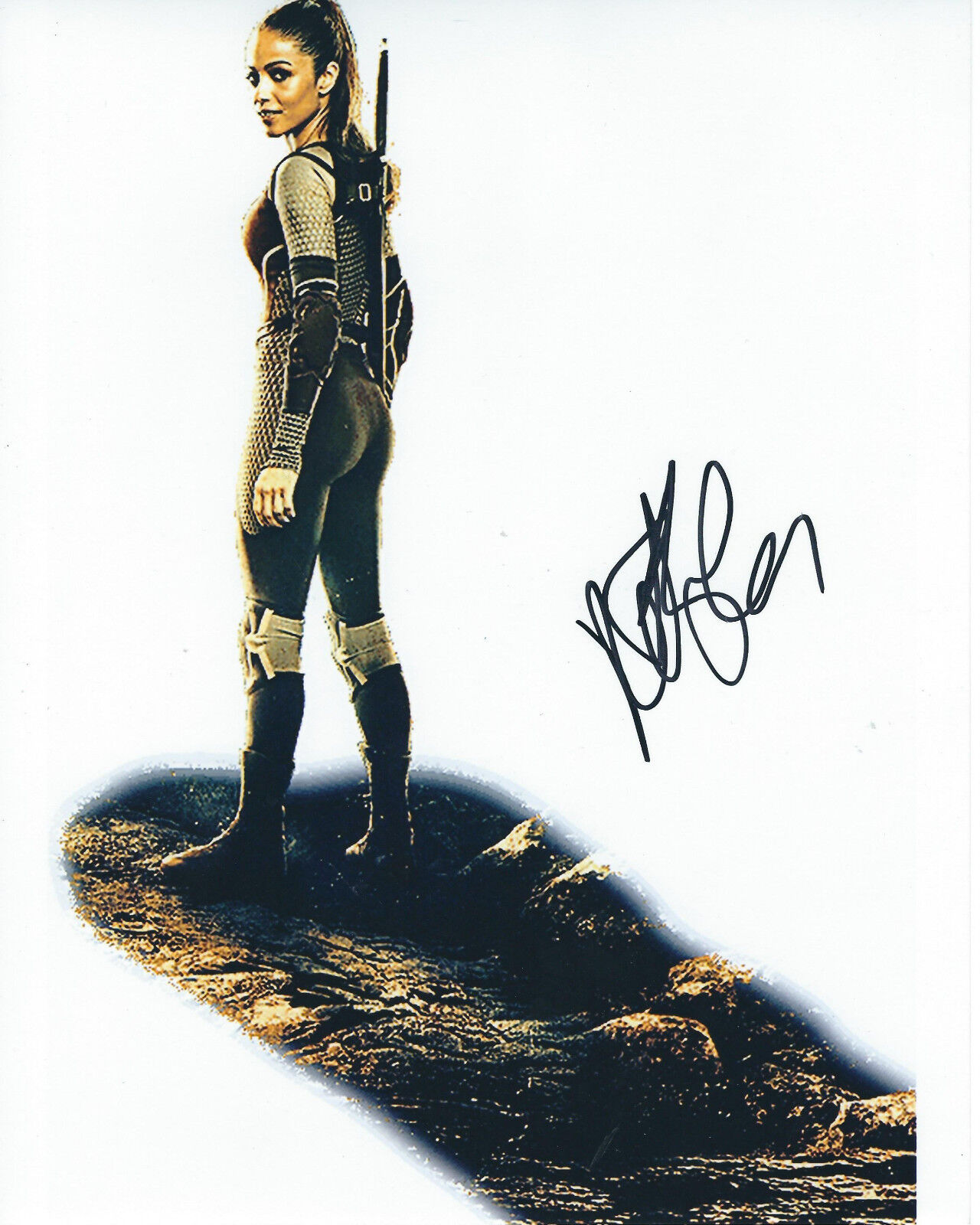 META GOLDING THE HUNGER GAMES CATCHING FIRE AUTOGRAPHED Photo Poster painting SIGNED 8X10 #2