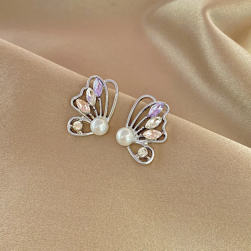 Pearl Butterfly Rhinestone Earrings