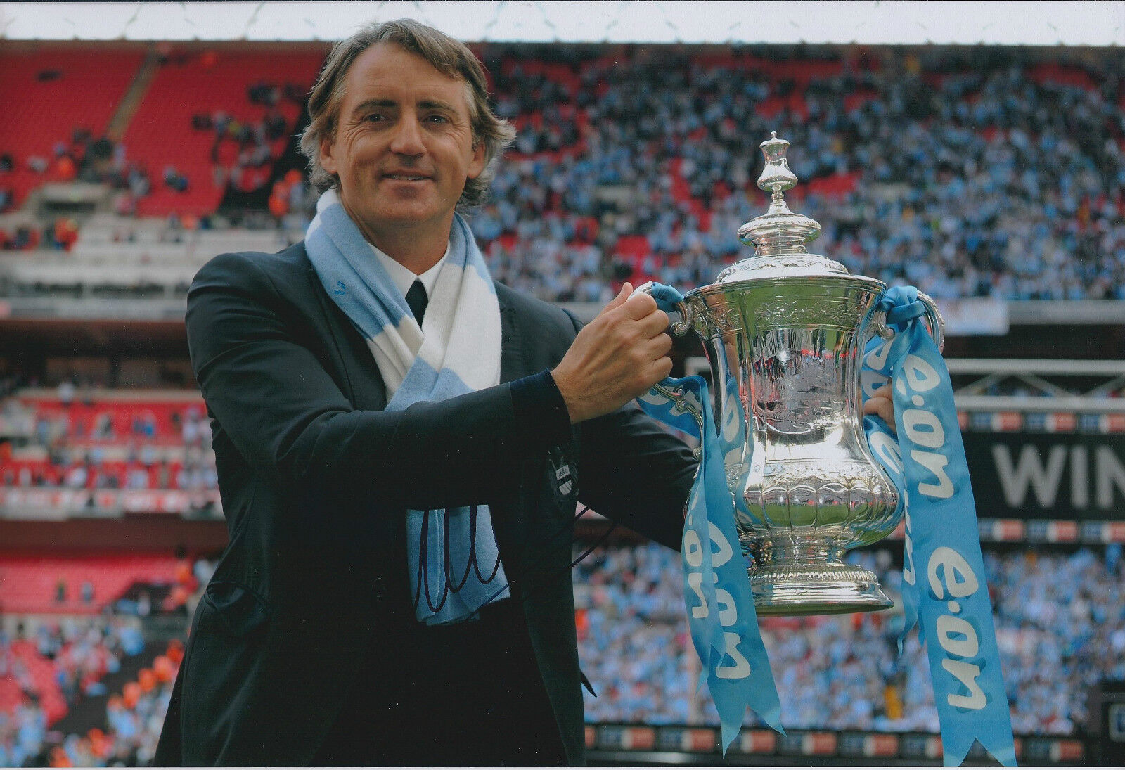 Roberto MANCINI SIGNED Autograph 12x8 Photo Poster painting AFTAL COA Man City FA Cup Winner