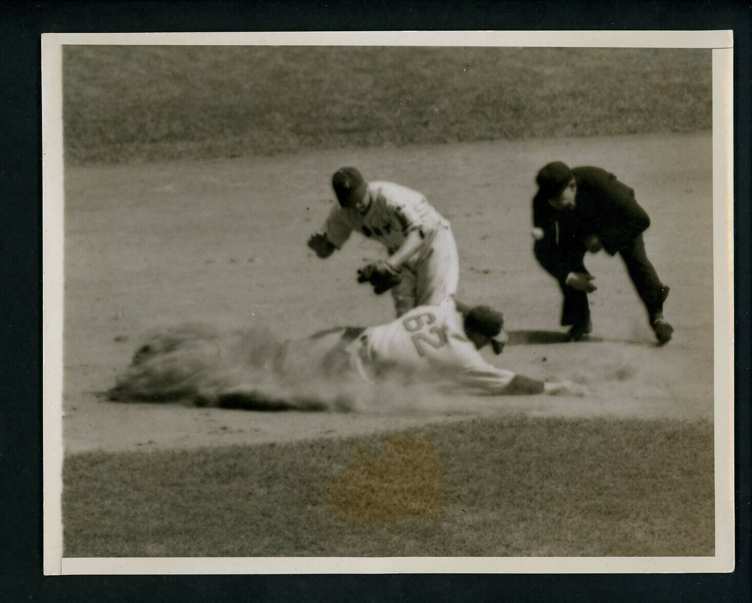 Dick Bartell & Wally Berger 1938 TYPE 1 Press Photo Poster painting Reds New York Giants