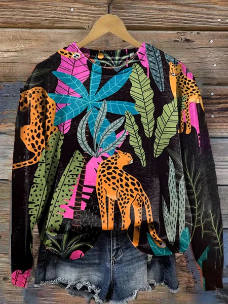 Cheetah Leopard Print Round Neck Long Sleeve Sweatshirt