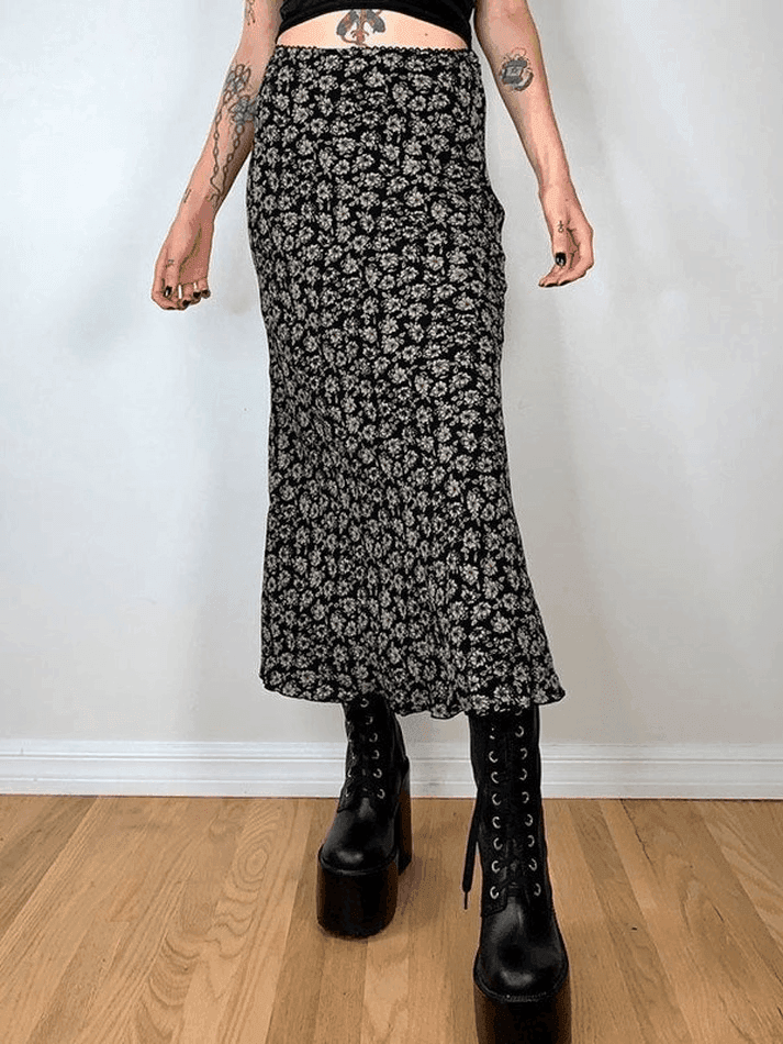 Toloer Floral Allover Midi Skirt-Outfit Ideas