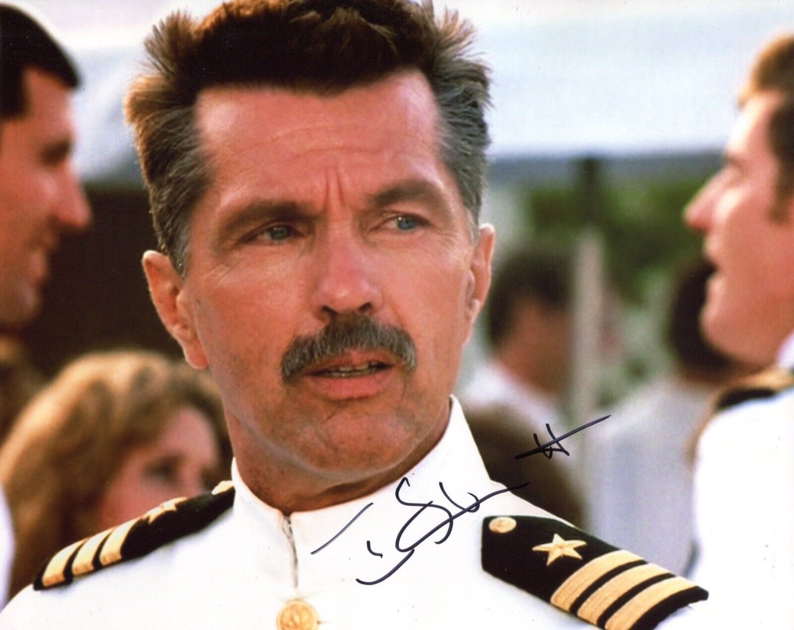 Actor Tom Skerritt signed 8x10 TOP GUN movie Photo Poster painting - UACC DEALER