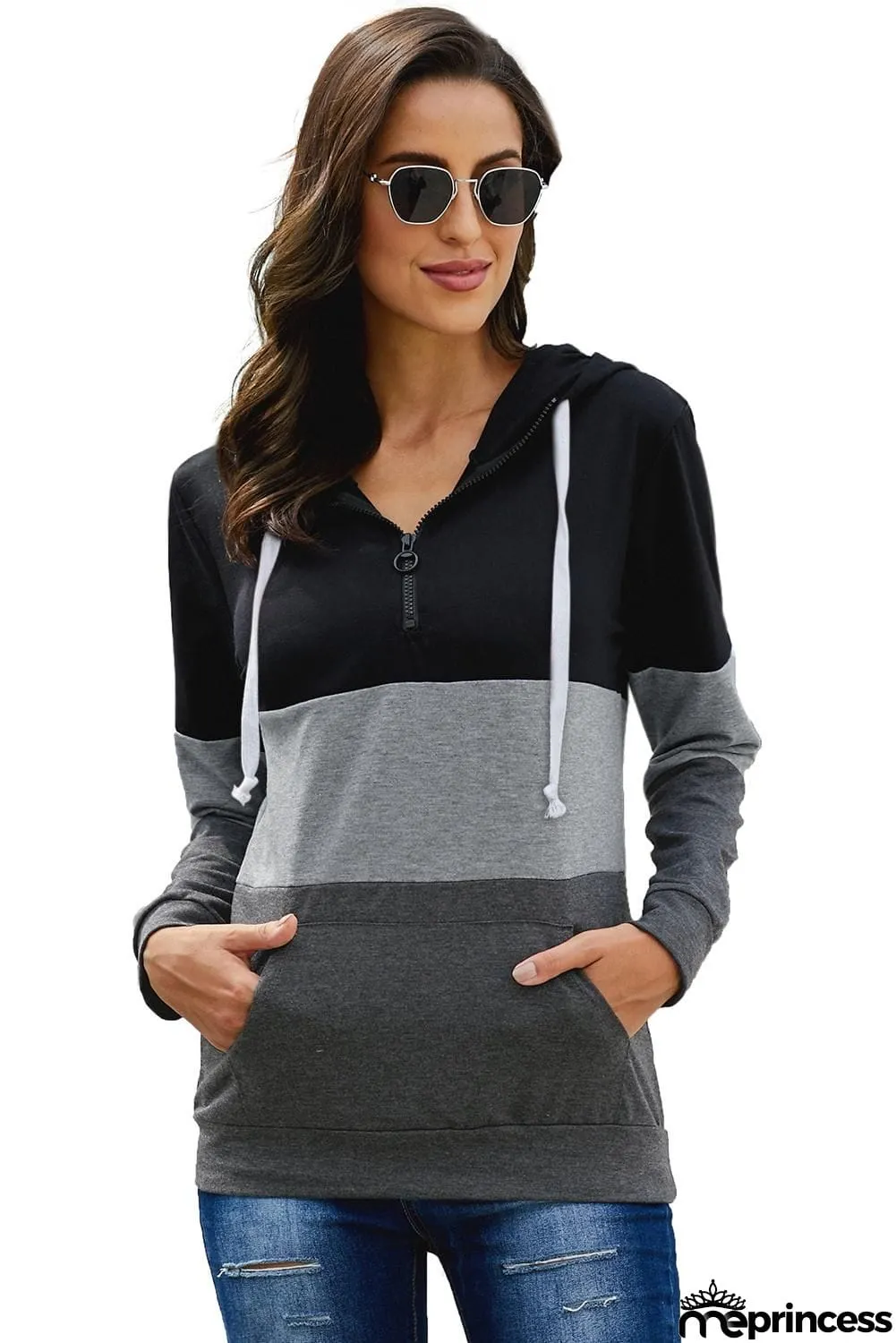 Color Block Zipped Neck Hoodie