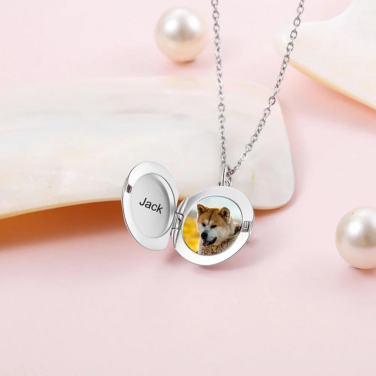 Round Pendant Photo Locket Necklace Personalized Gift