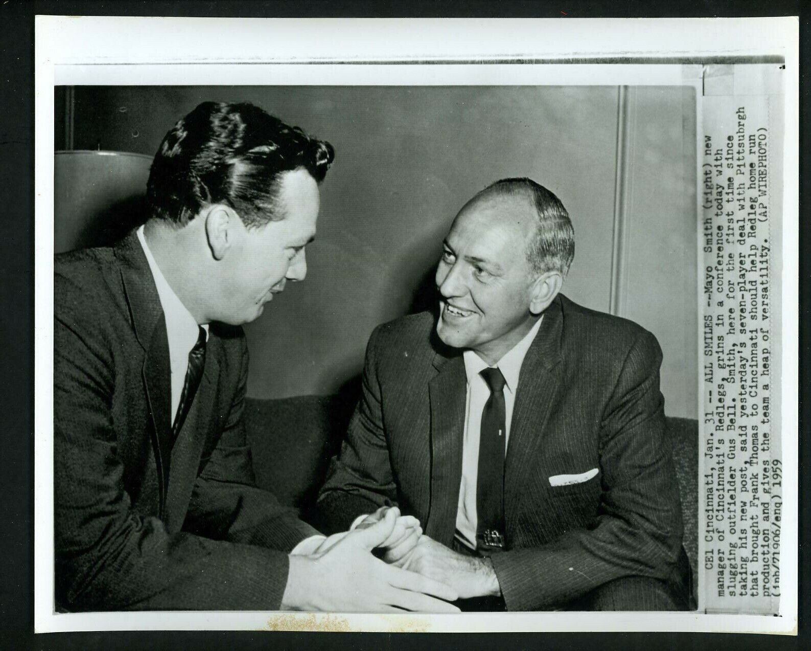 NEW Cincinnati Reds Manager Mayo Smith & Gus Bell 1959 Press Photo Poster painting