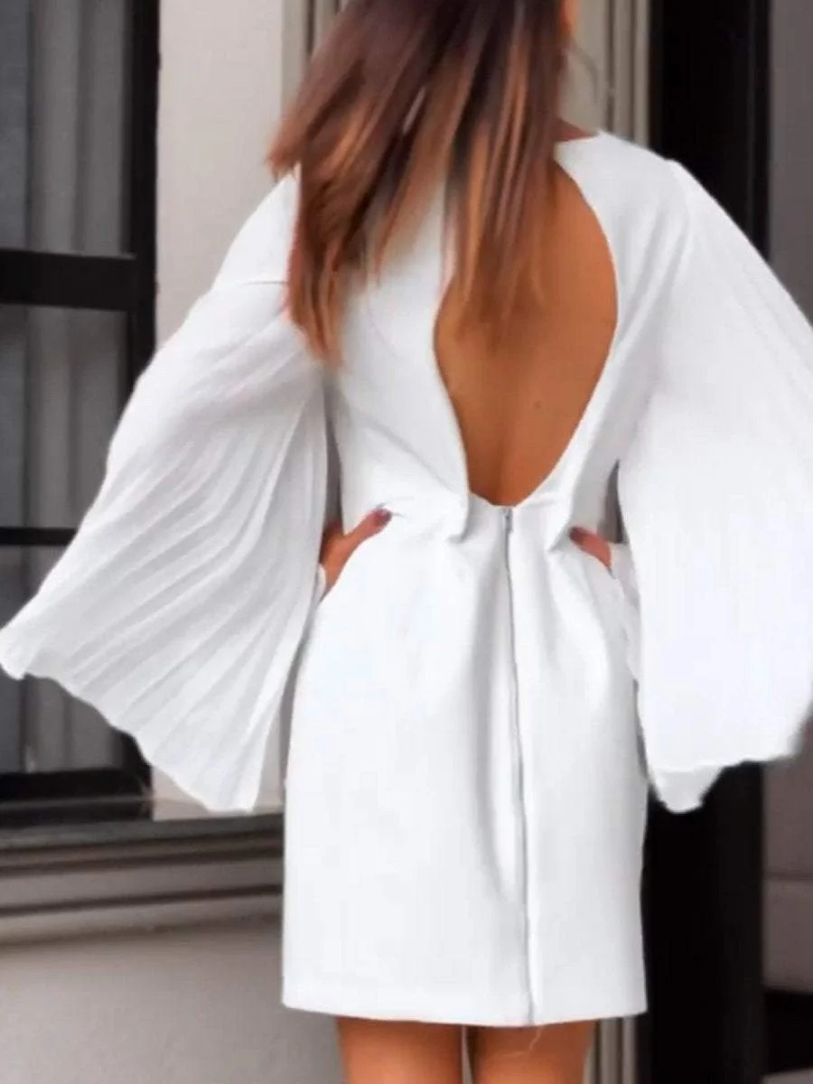 Round Neck Pleated Flare Sleeve Short Party Dress