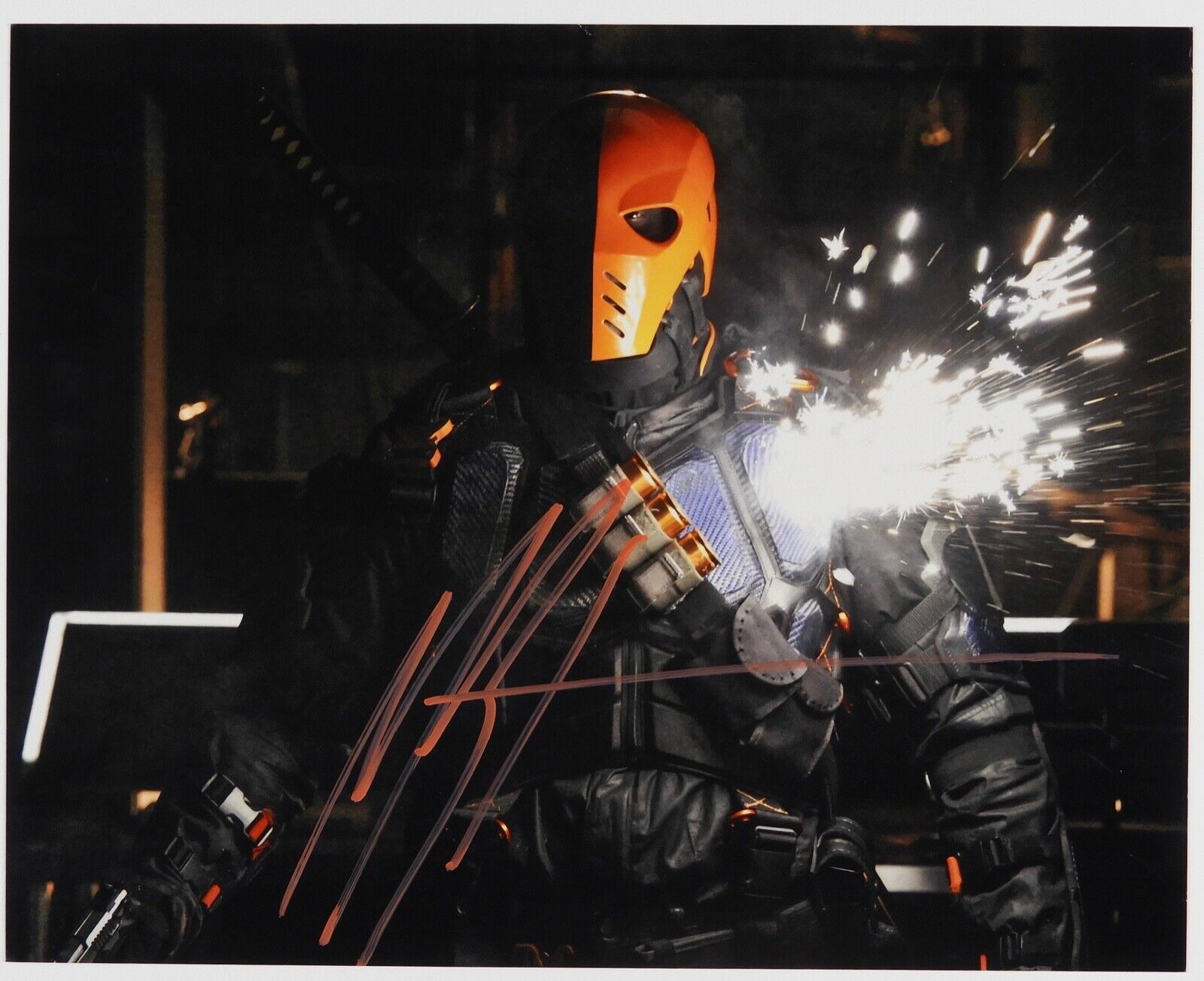 Deathstroke Arrow Manu Bennett Signed Autograph JSA COA 8 x 10