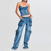 Trendy High-Street Cargo Jeans for Women - Spring 2025 Zara Collection with Stylish Pocket Details