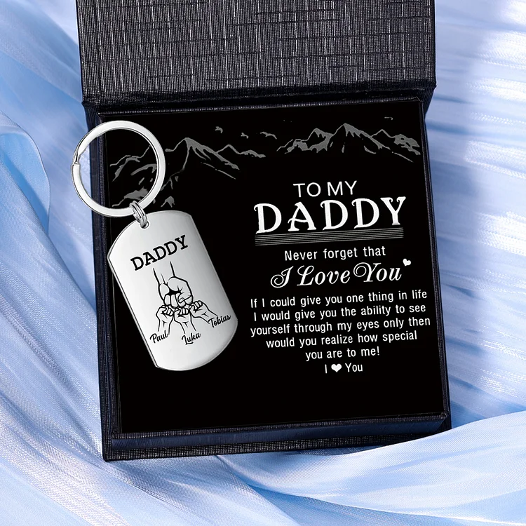 Personalized Daddy Fist Bump Keychain Engrave 3 Kids' Names Father's Day Gifts