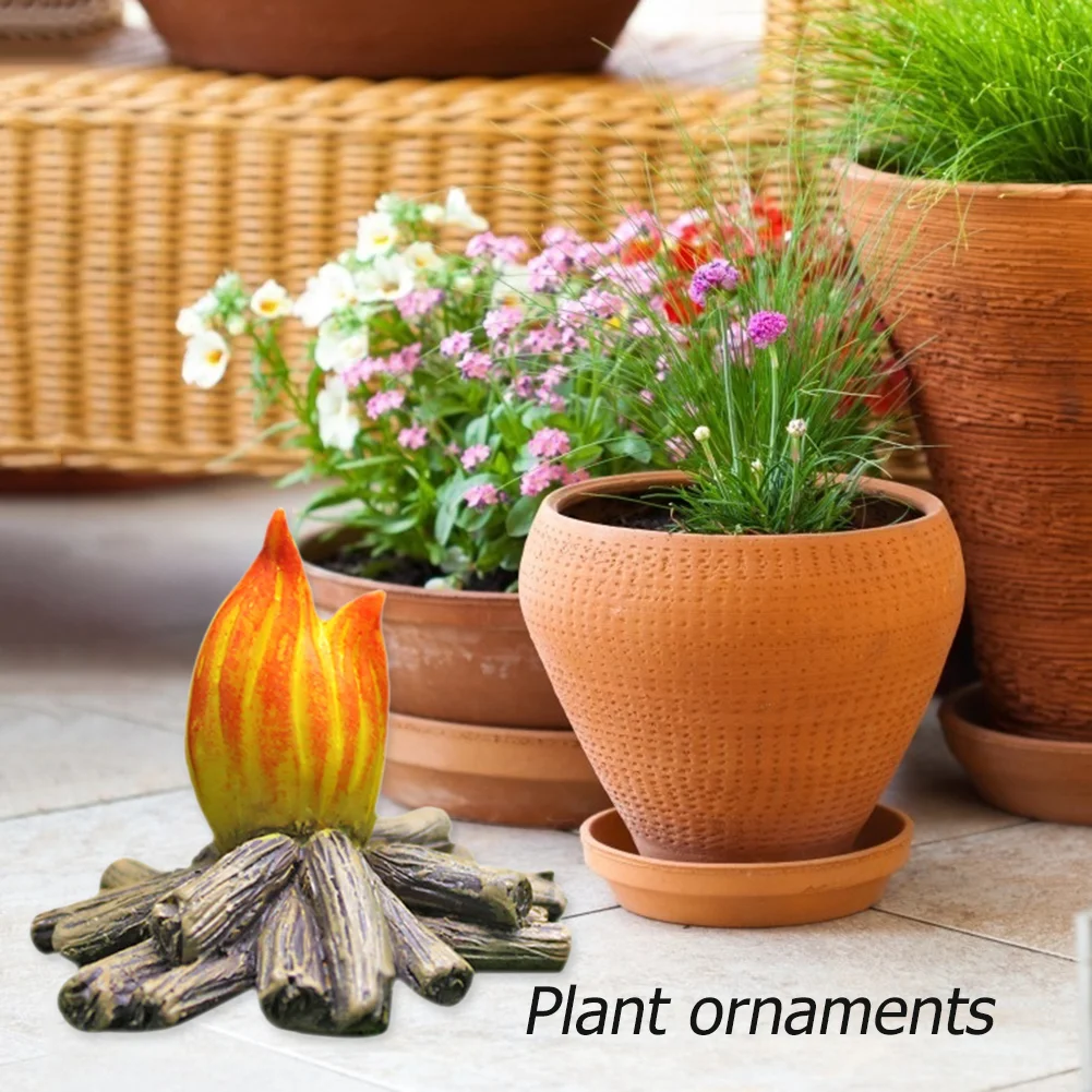 Mini Dwarf Gnome Statue Garden Ornament Resin Fairy Micro Landscape Elf (D)