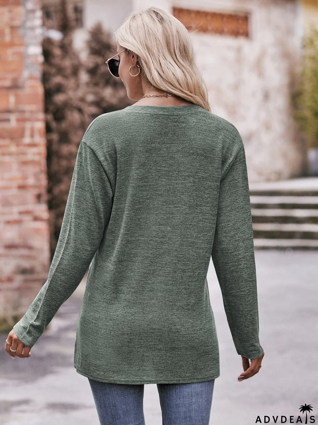 Buttoned Notched Neck Long Sleeve Top
