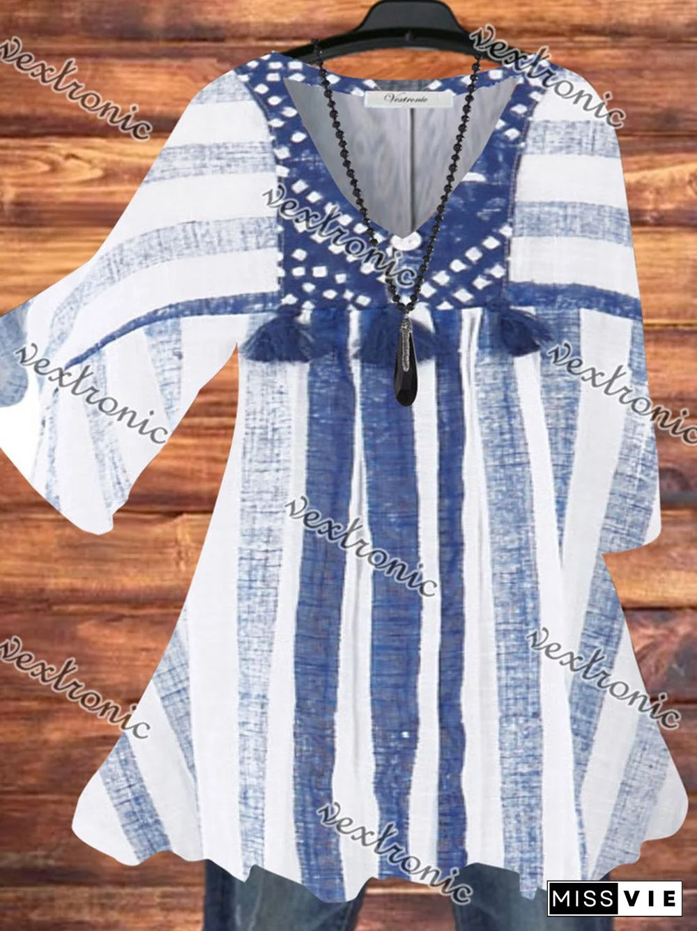 Women Casual Half Sleeve V-neck Striped Printed Top