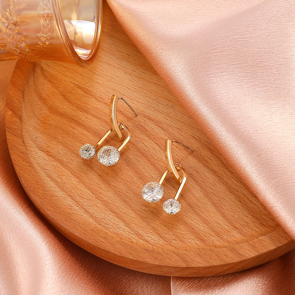 U-Shaped Zirconia Earrings Gold-Plated Earrings