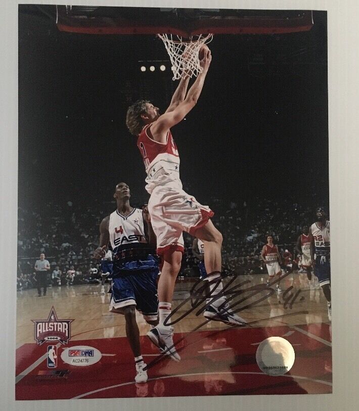 Dirk Nowitzki Signed Autographed 8x10 Photo Poster painting Dallas Mavericks PSA/DNA COA