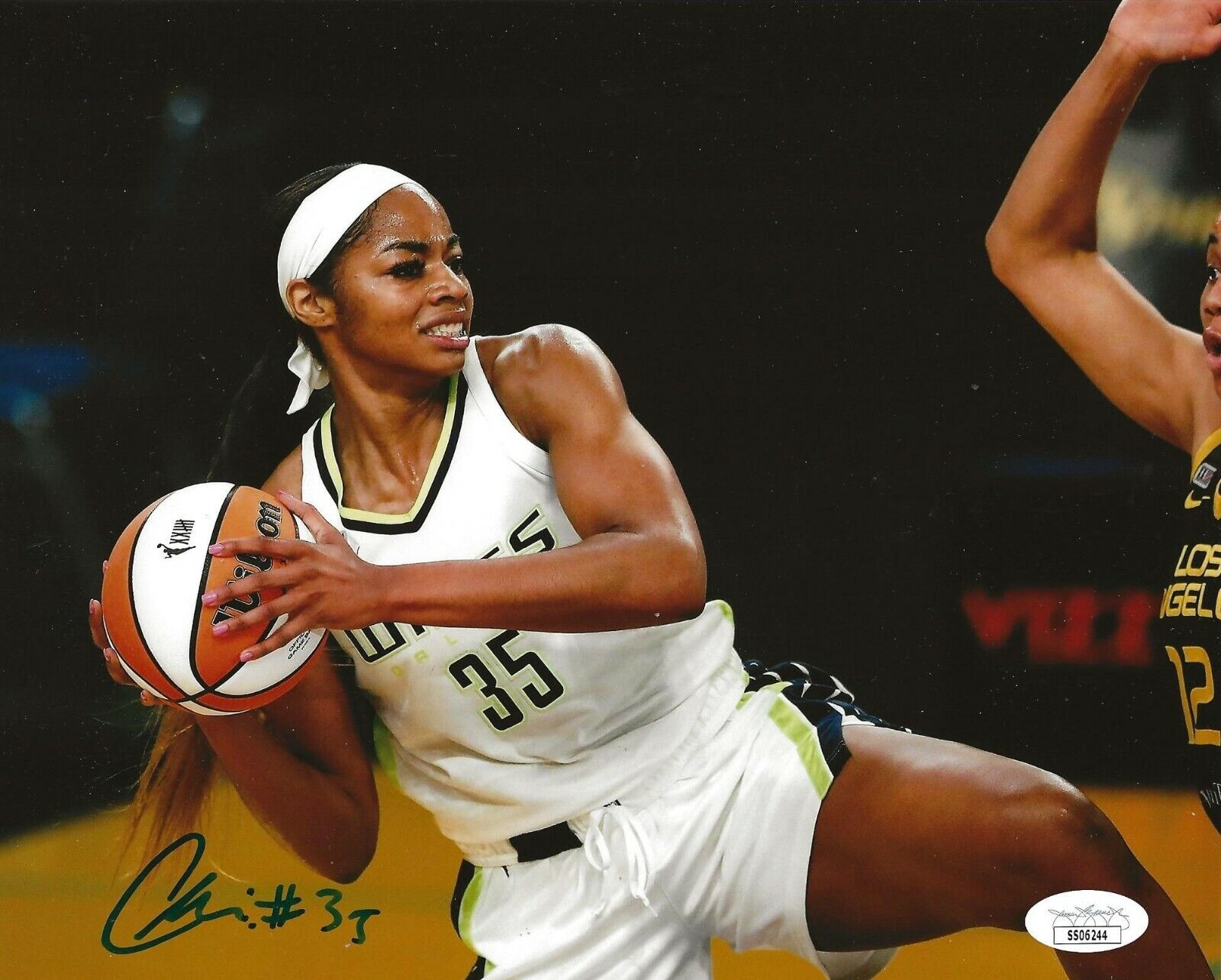 Charli Collier Texas signed Dallas Wings 8x10 Photo Poster painting autographed 2 JSA