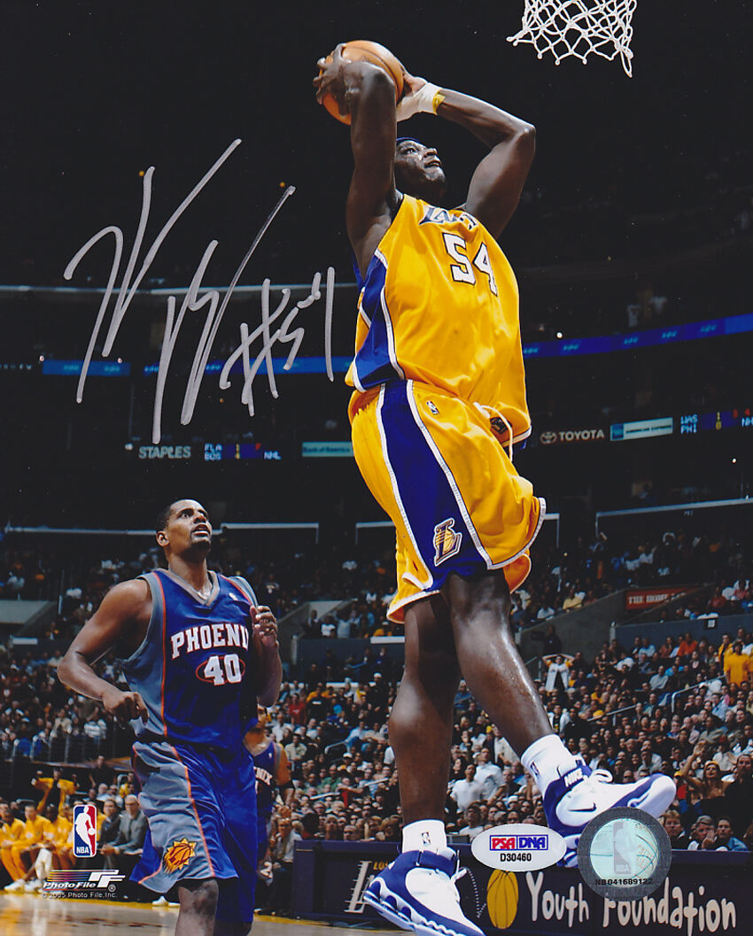 Kwame Brown SIGNED 8x10 Photo Poster painting #1 Pick Los Angeles Lakers PSA/DNA AUTOGRAPHED