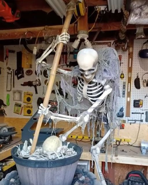 SKELETON MAKING BONE STEW