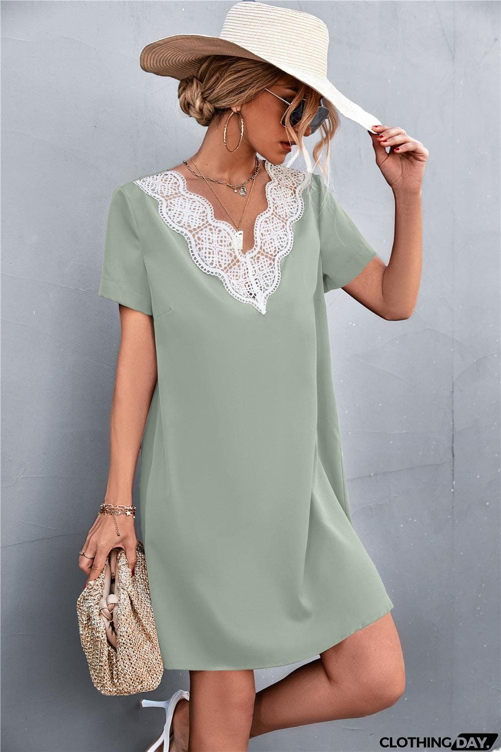 Spliced Lace Contrast Short Sleeve Dress