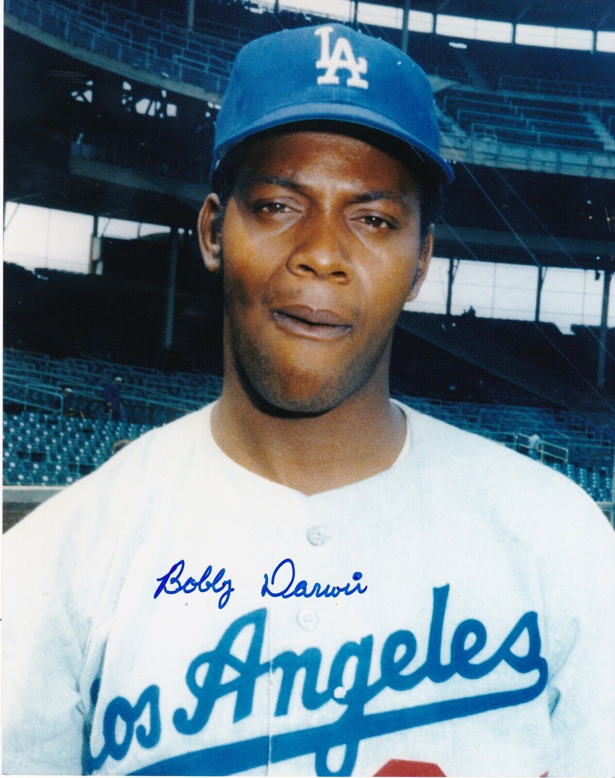 BOBBY DARWIN LOS ANGELES DODGERS ACTION SIGNED 8x10