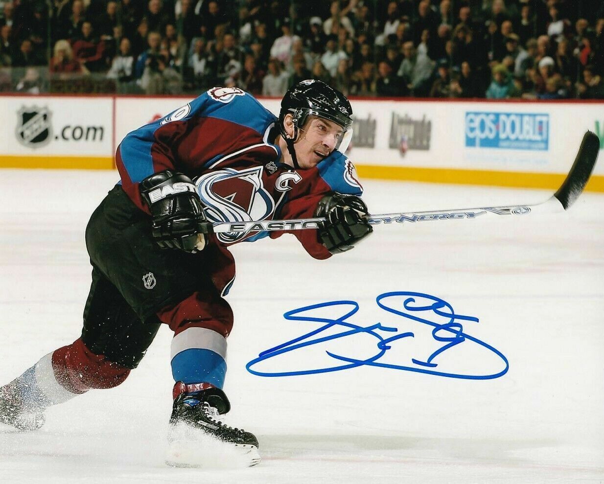 Joe Sakic Autographed Signed 8x10 Photo Poster painting Avalanche REPRINT