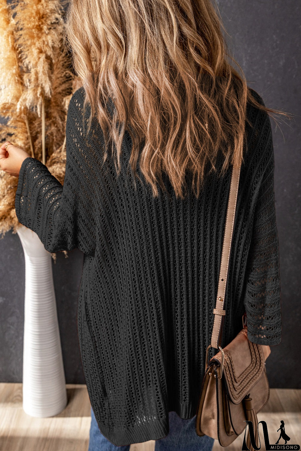 MidiSono - Fashionable and Minimalist Cardigan