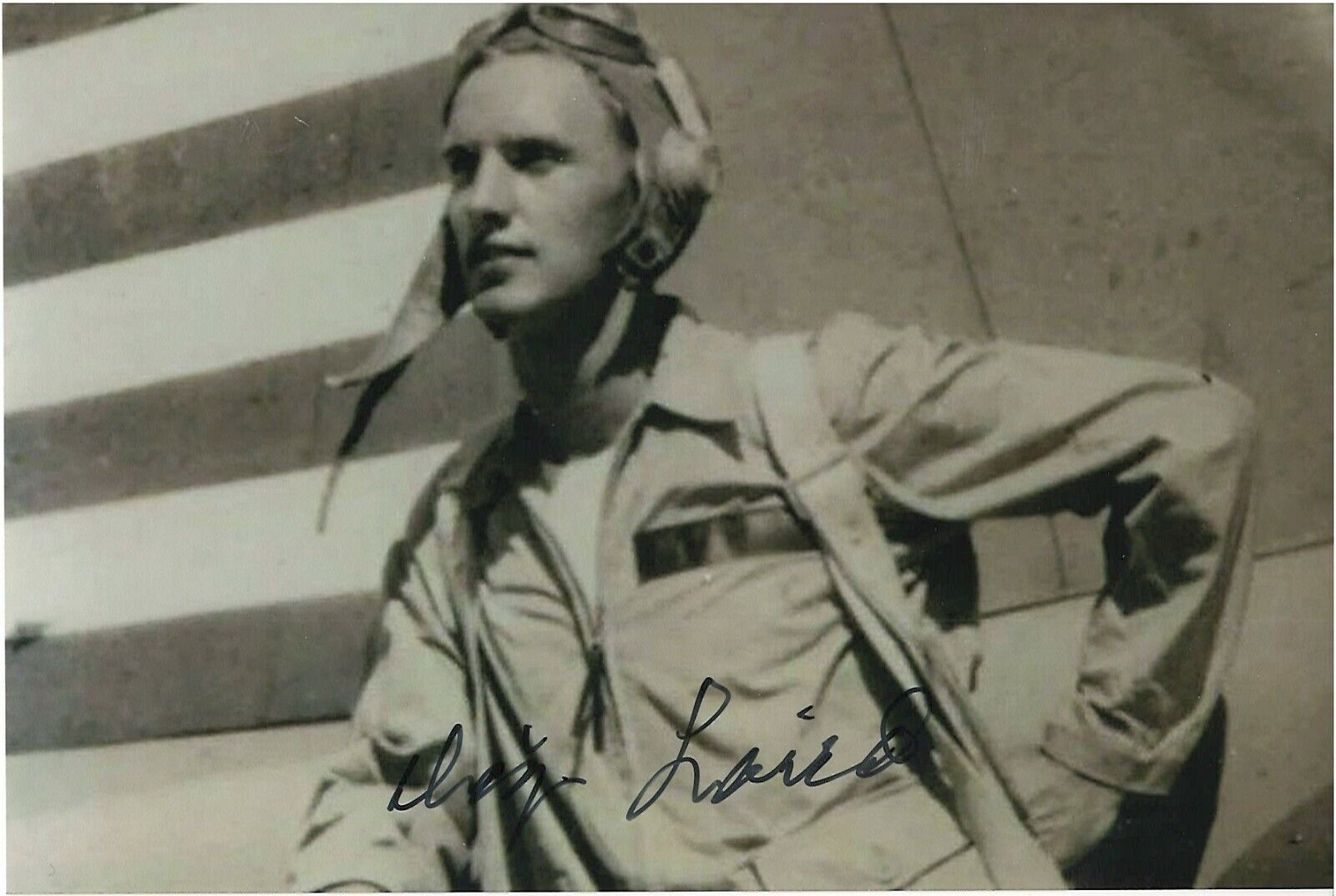 DEANDIZ LAIRD US NAVY ACE SHOT DOWN PLANES IN ETO & PACIFIC RARE SIGNED Photo Poster painting