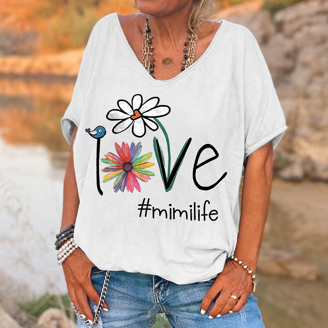Love #Mimilife Floral Printed Women's T-shirt