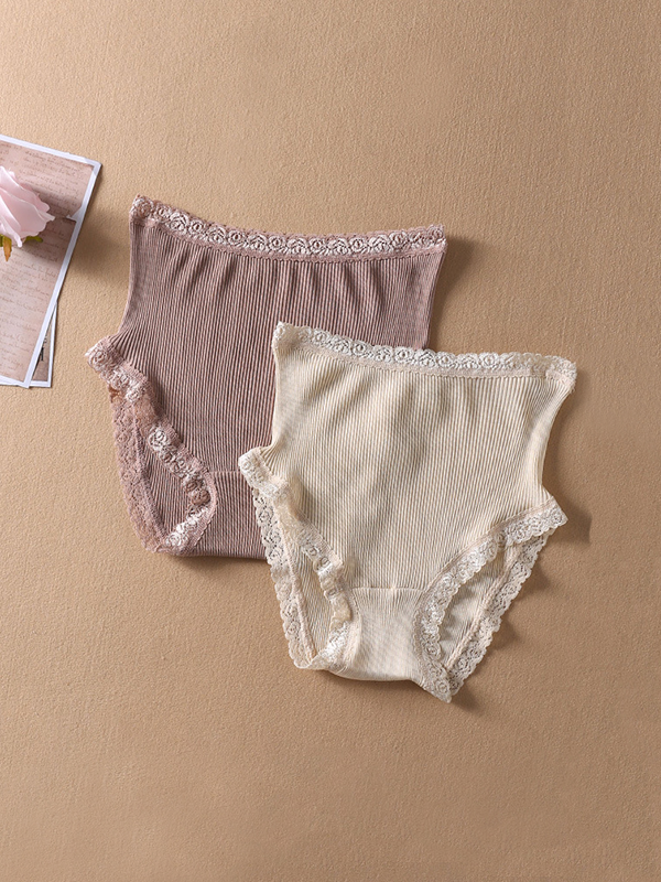 Culotte en soie en dentelle rose 1