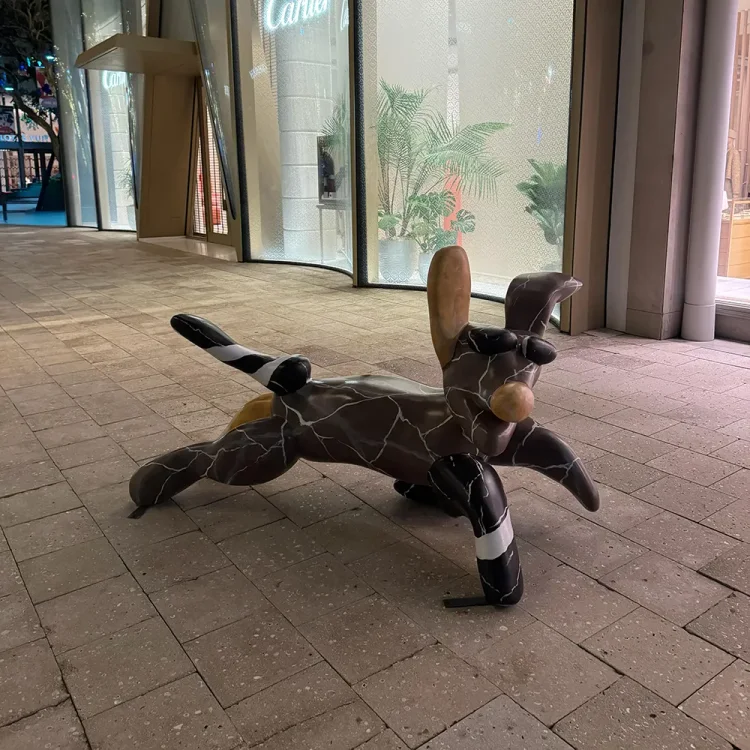 Modern Abstract Dog Sculpture Dynamic Fiberglass Outdoor Art for Commercial Spaces