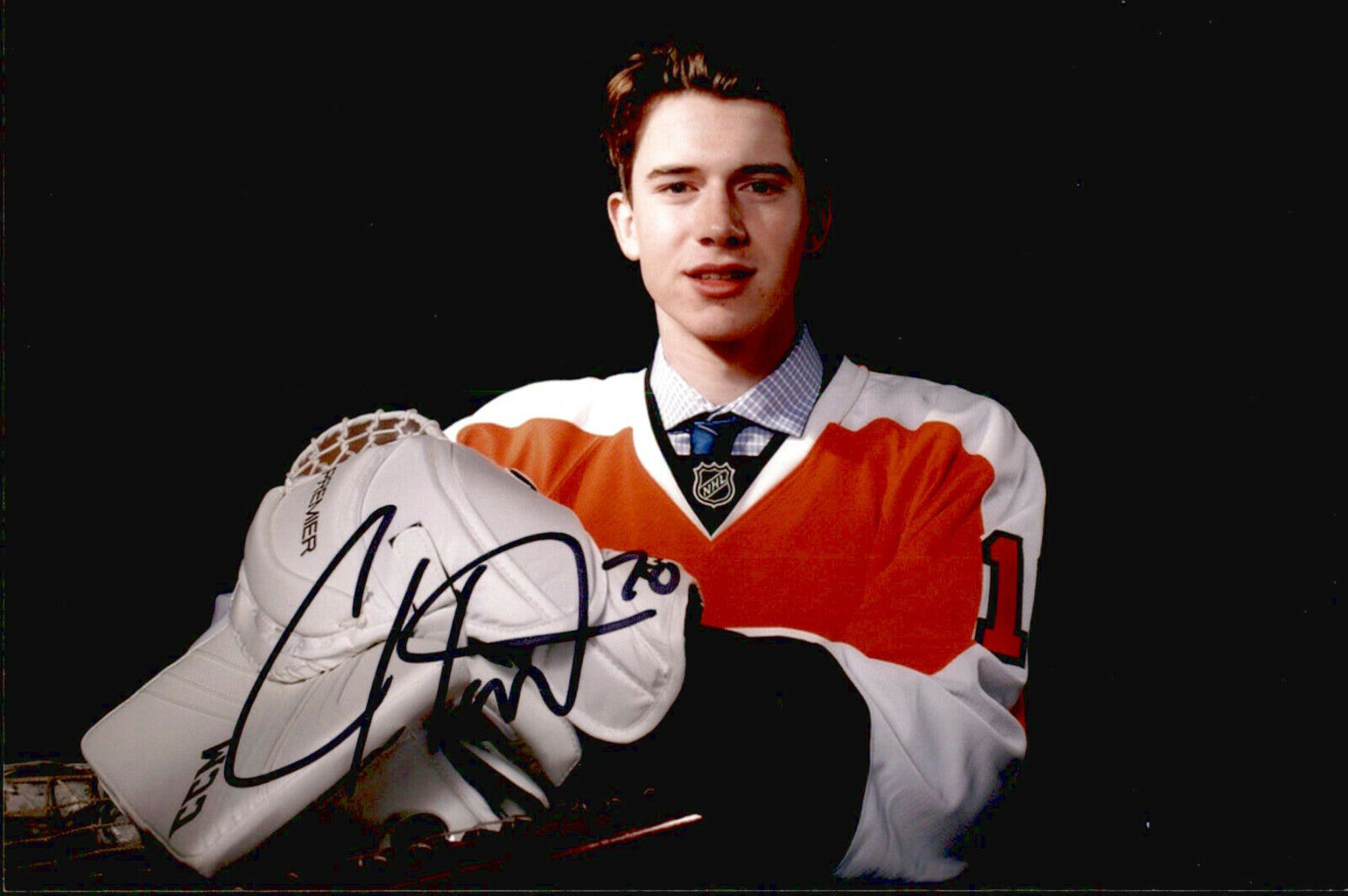 Carter Hart SIGNED autographed 4x6 Photo Poster painting PHILADELPHIA FLYERS