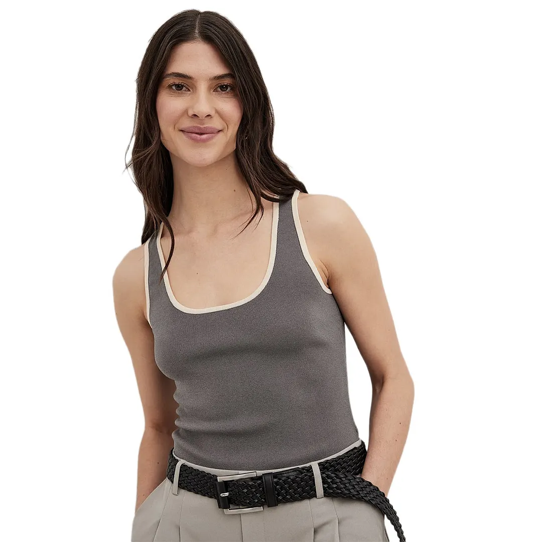 Uveng Spring And Summer Explosion Of Women's Clothing Can Wear Two-Wearing Waistcoat Top