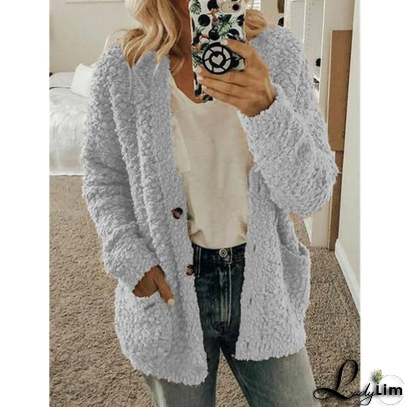 Elegant and snug Jacket