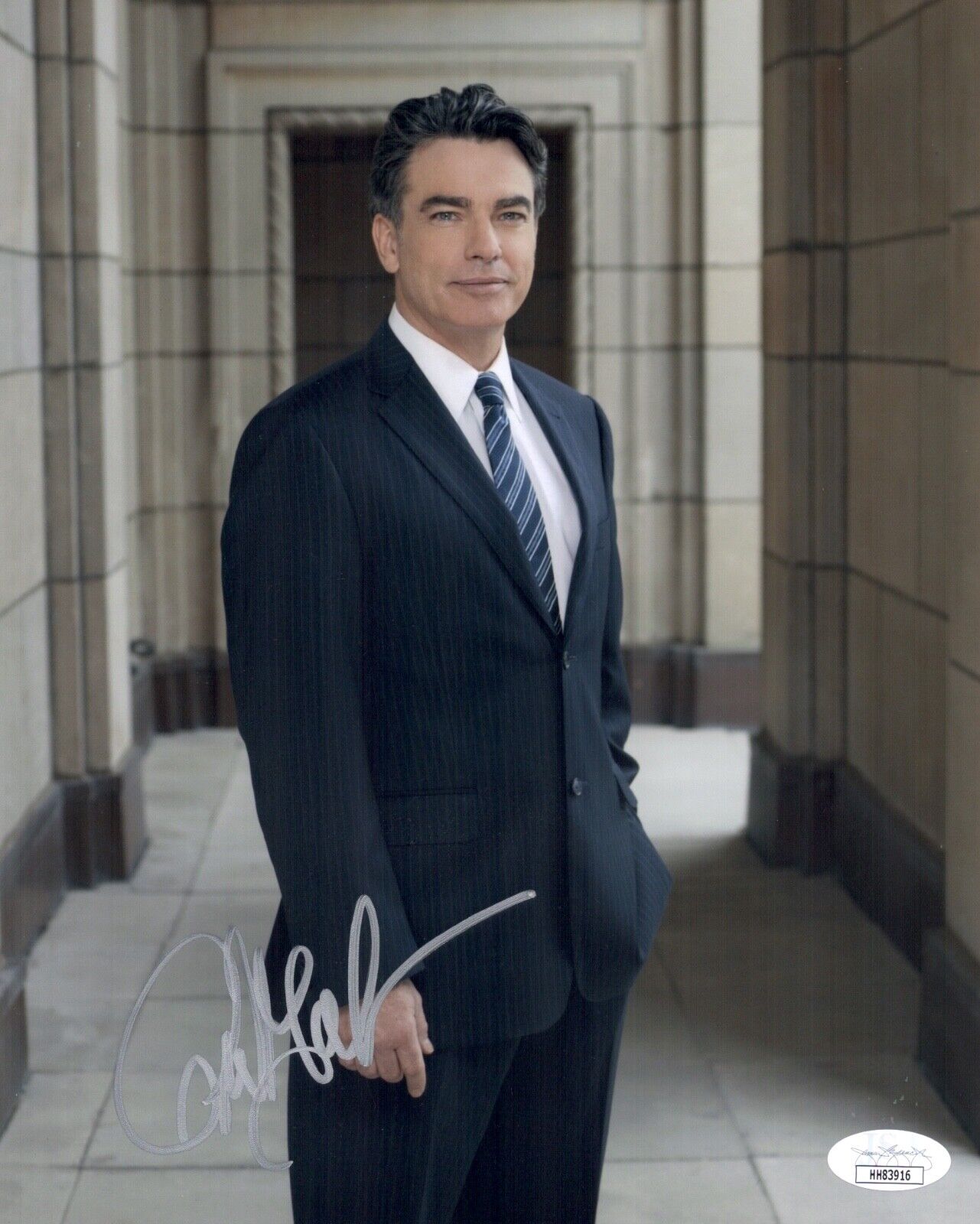 PETER GALLAGHER Signed 8x10 Photo Poster painting LAW & ORDER: SVU Autograph JSA COA Cert