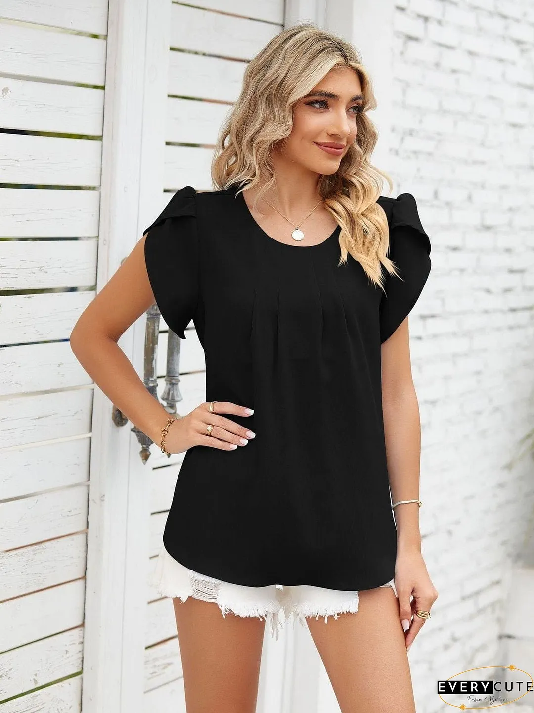 Loose-Fitting Short Sleeve Mock Neck Top