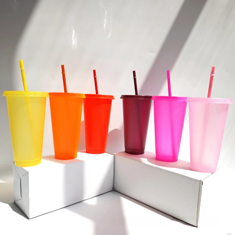 Factory Straight Out Of Cross-border Explosions Large Capacity 710ml Creative Pp Plastic 15 Color Glitter Sipper Cup Logo